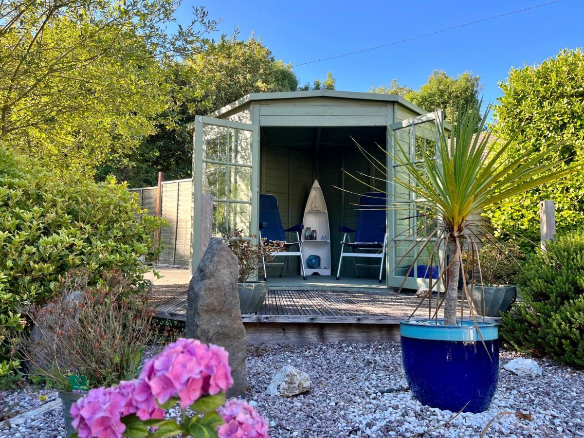 Coastal Garden Annex With Log Fire & Summer House Aberporth Kültér fotó